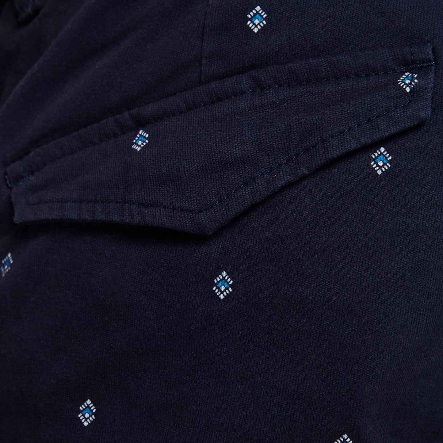 - Printed Chino Shorts - Navy