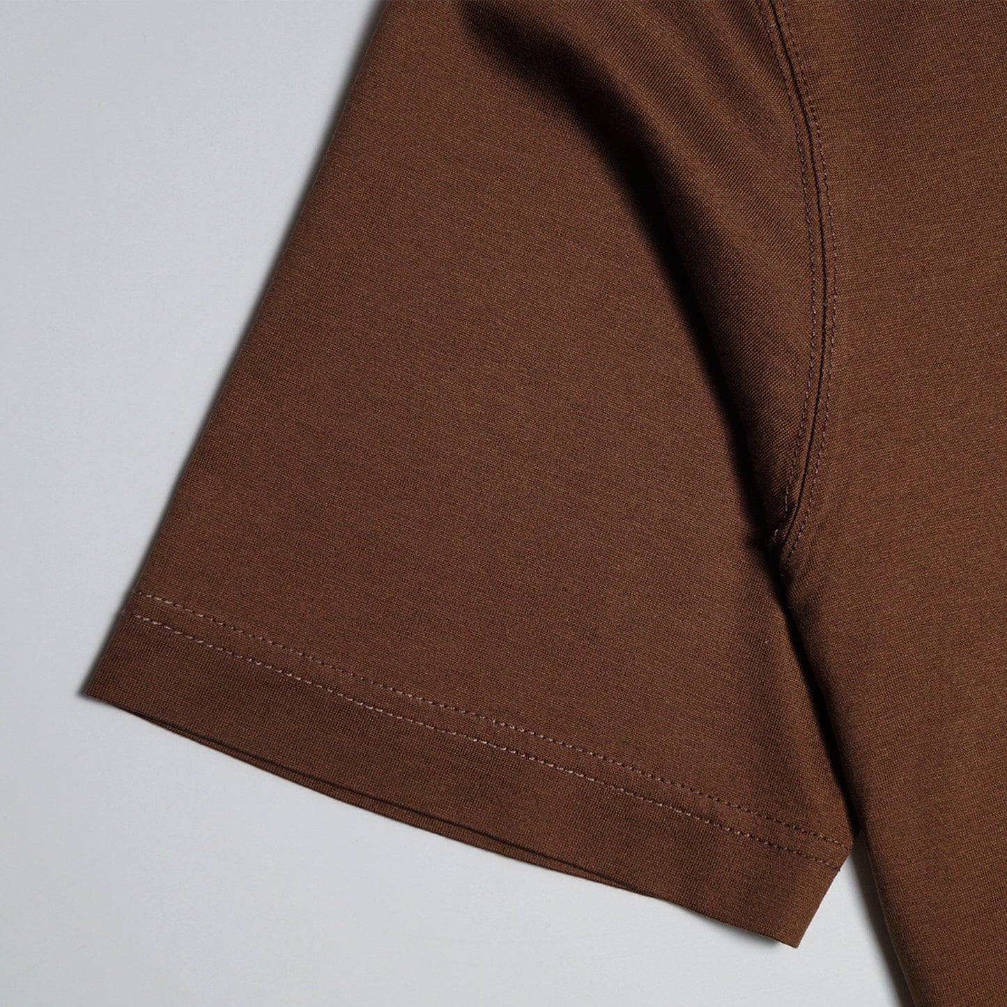 - Cotton Pocket T-shirt - Brown