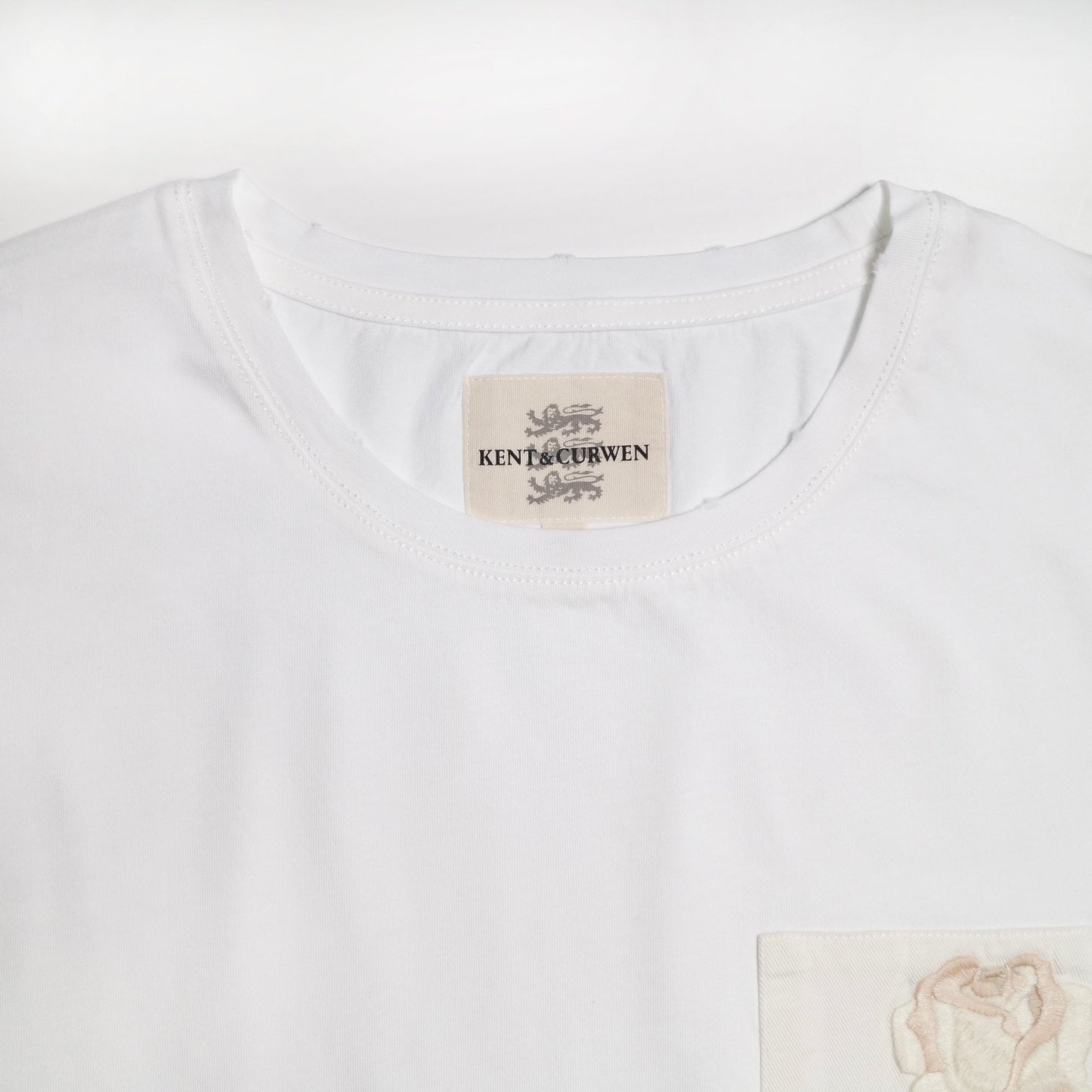 - Embroidered Rose Patch T-Shirt - White