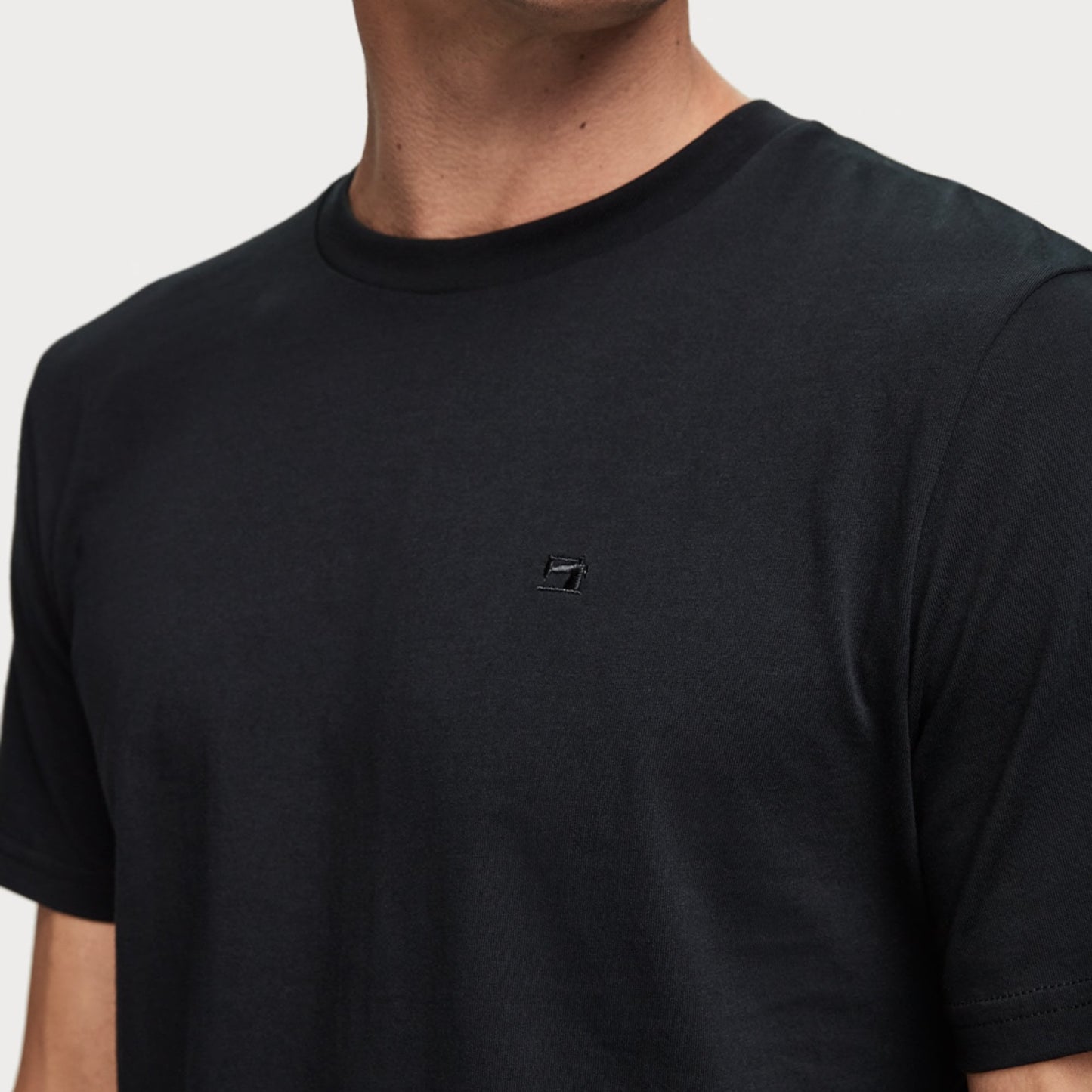 - Cotton T-shirt - Black