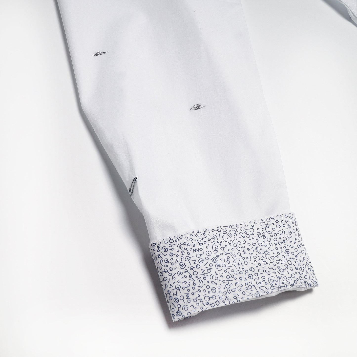 - Tailored-Fit 'Flying Saucers' Print Shirt - White