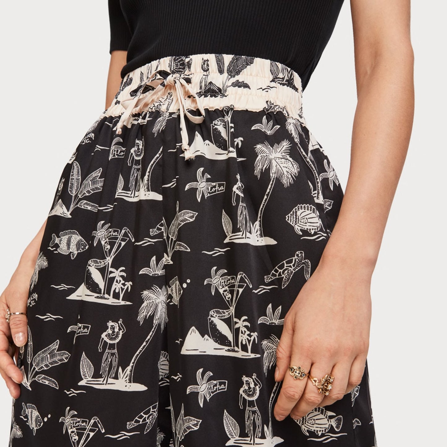 - Printed Wide-Leg Trousers - Multi