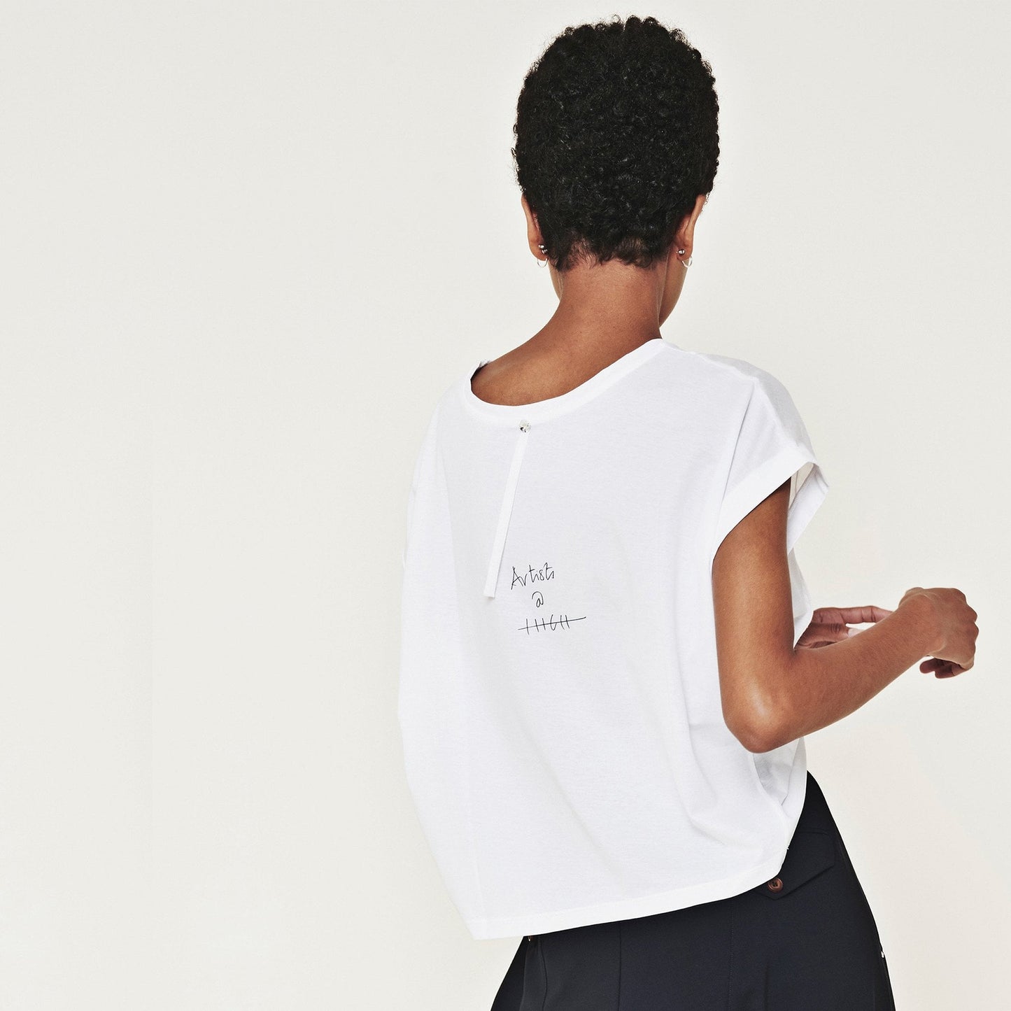 - Depiction Apples Print T-Shirt - White