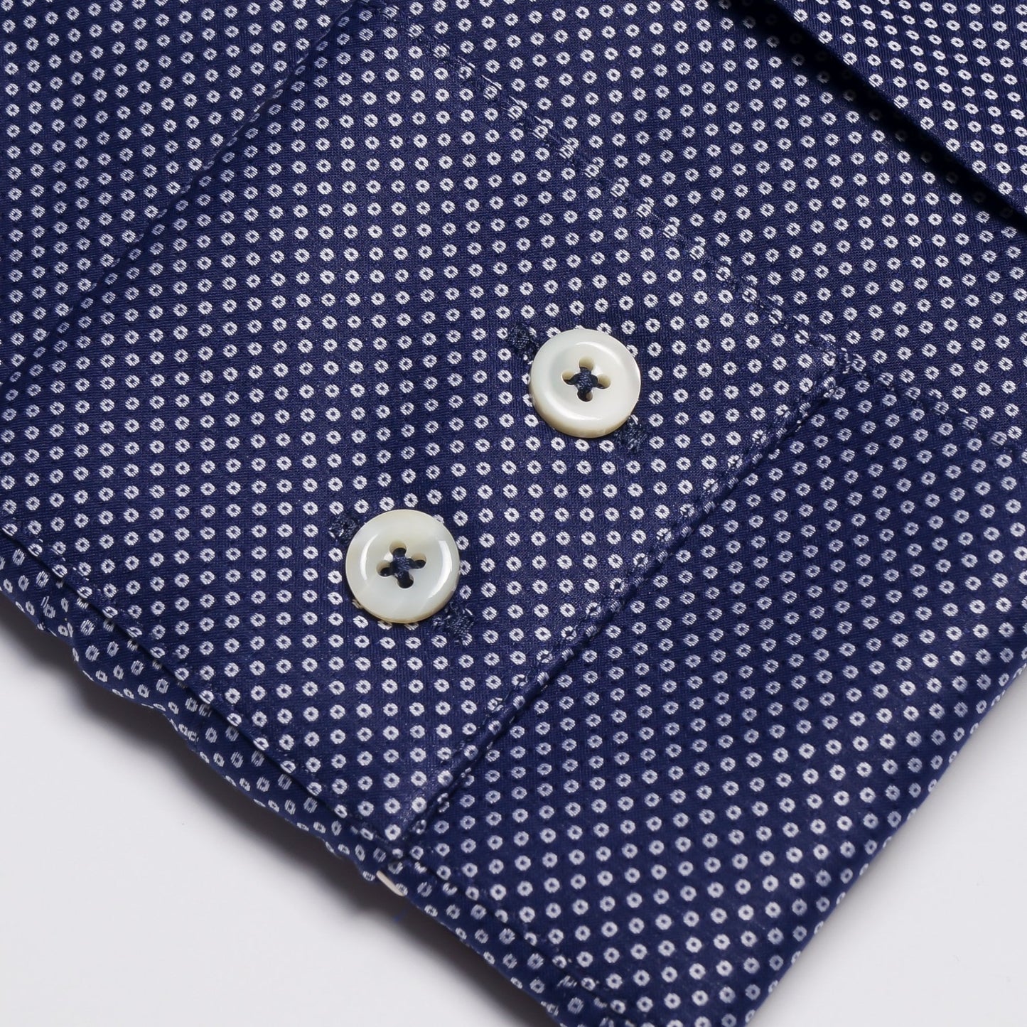 - Daley Jacquard Spots Shirt - Navy