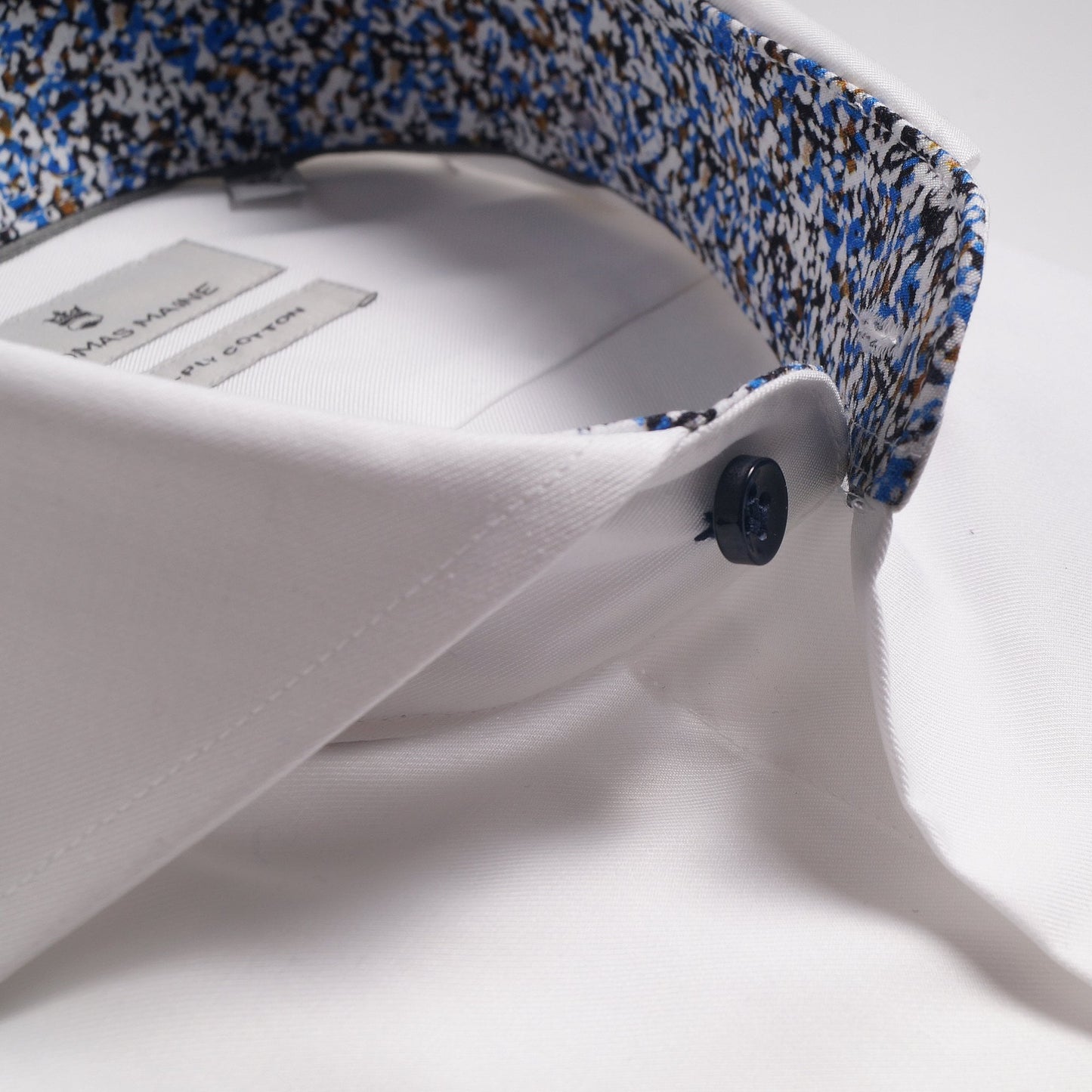 - Abstract Trim Insert Shirt - White