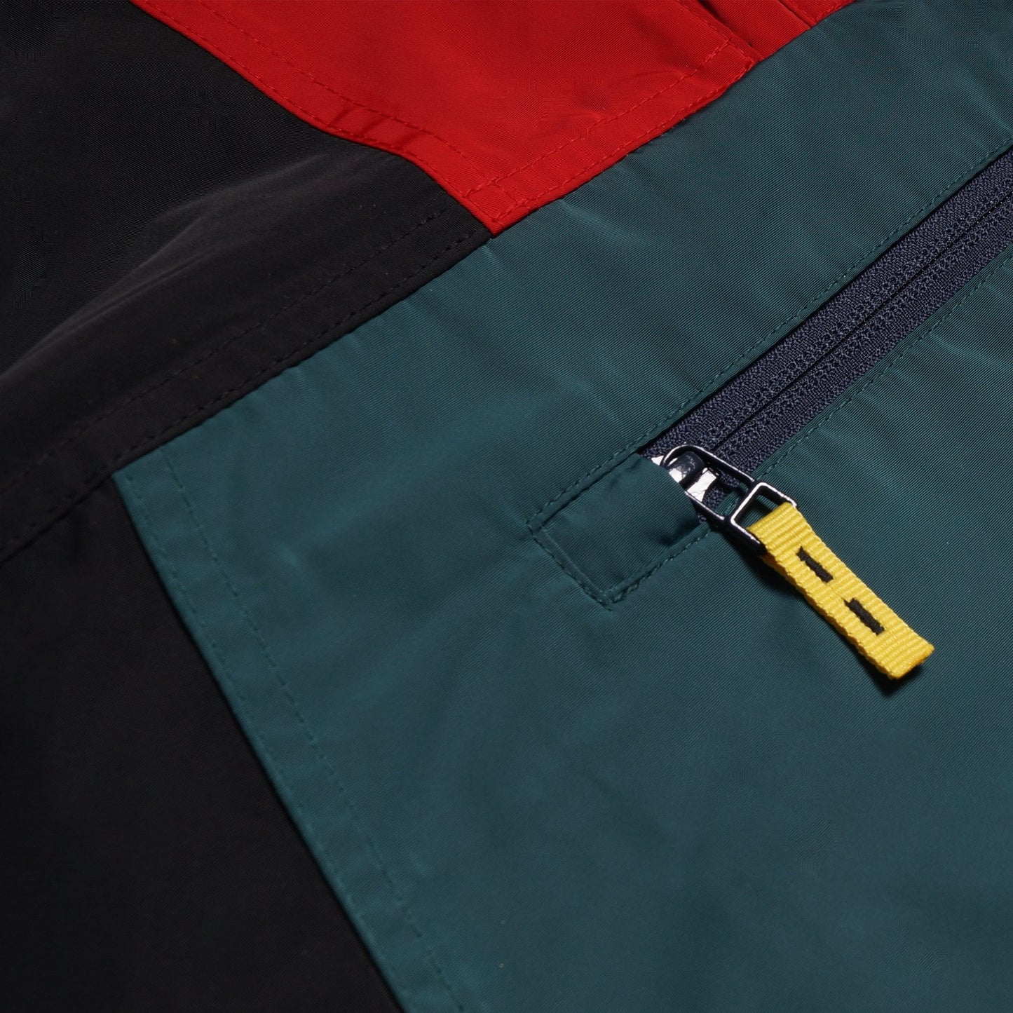 - Waterproof Pocket Jacket - Black