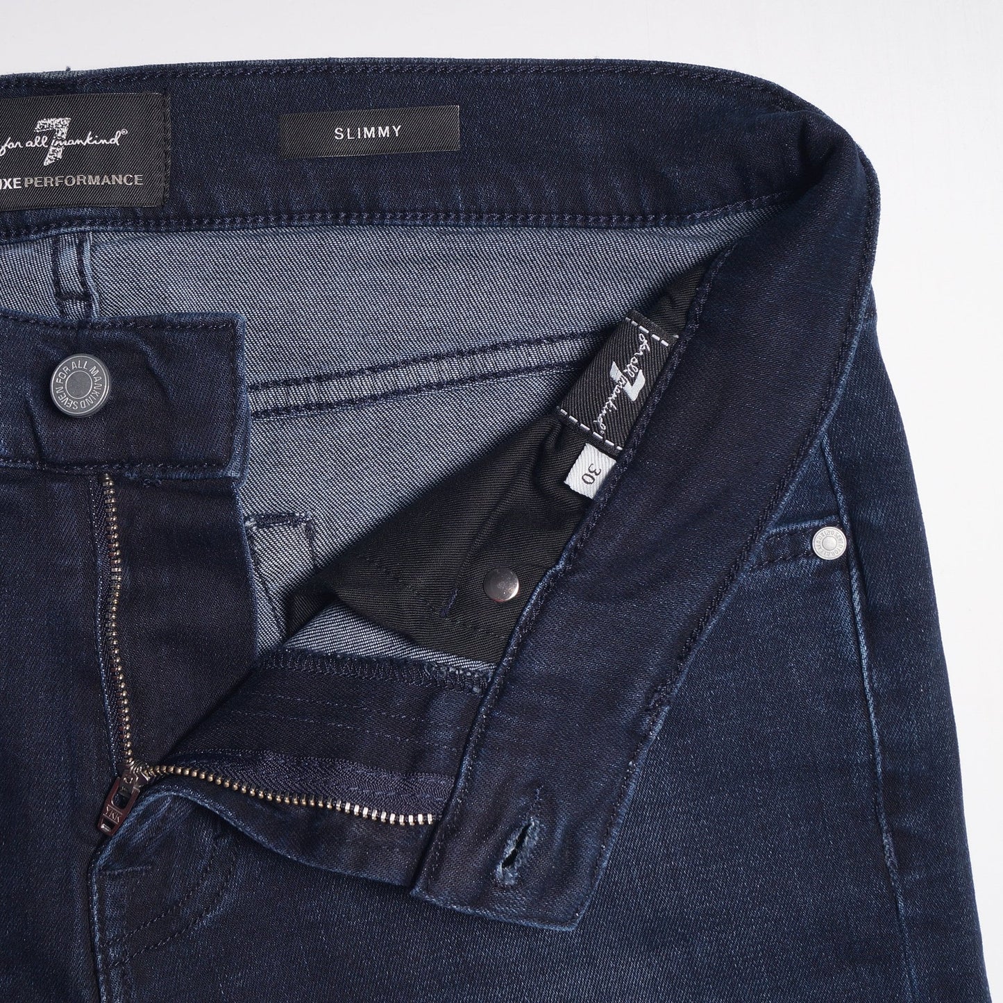 - Slimmy Luxe Performance Jeans - Dark Blue