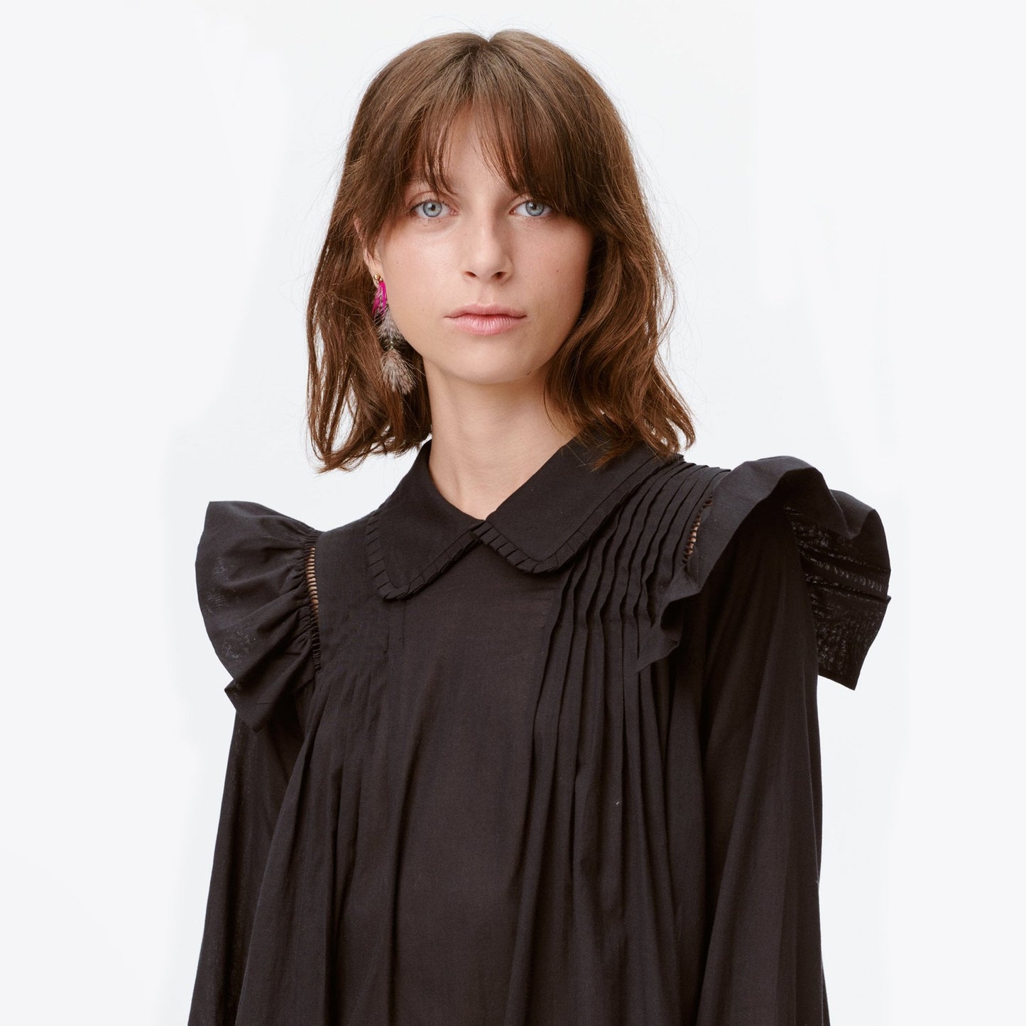- Trancas - Cotton Ruffle Sleeve Dress - Black