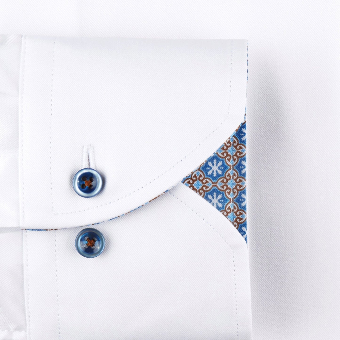 - Slimline Medallion Contrast Shirt - White