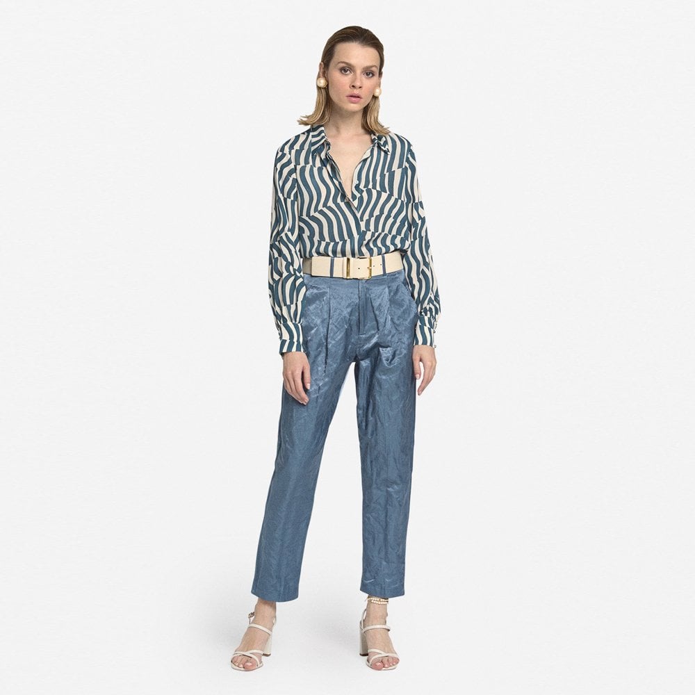 - Animal Print Long Sleeve Shirt - Dolphin