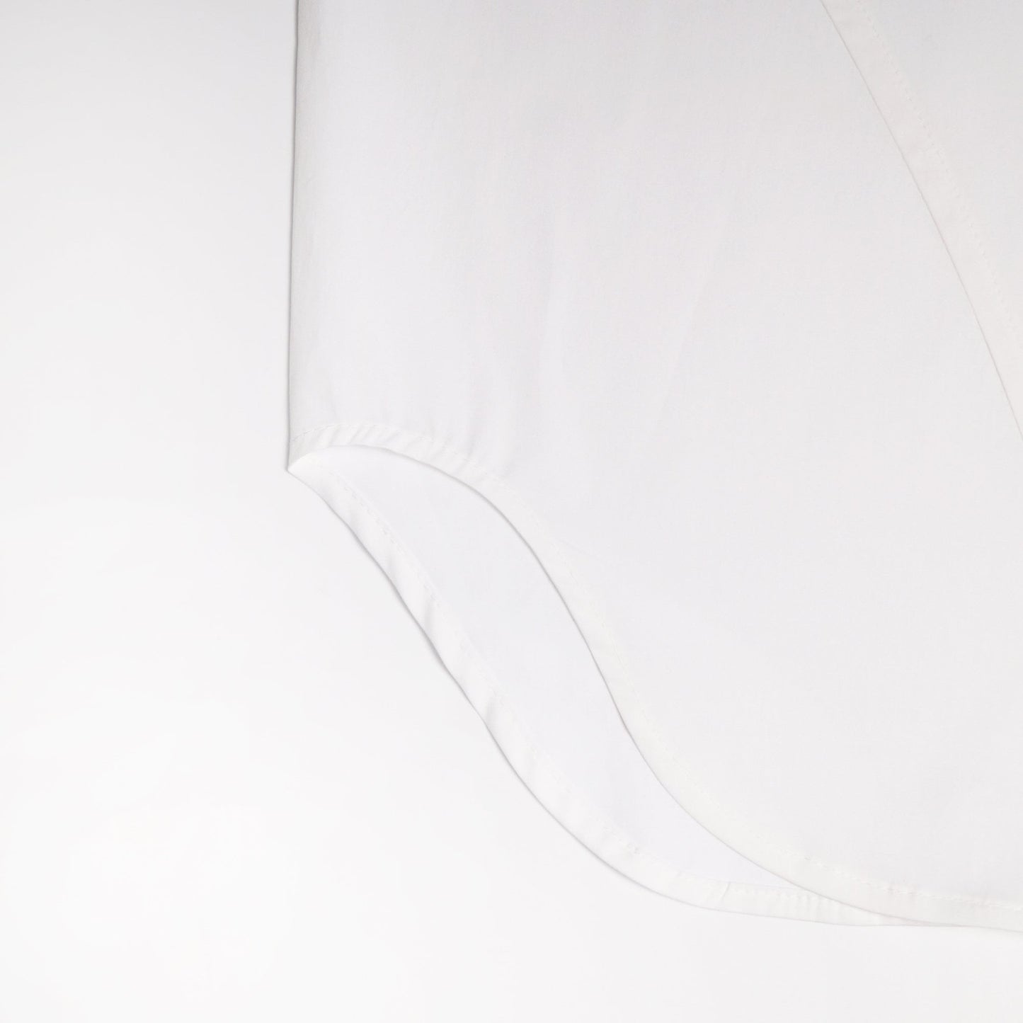 - Sleeveless Shirt - White