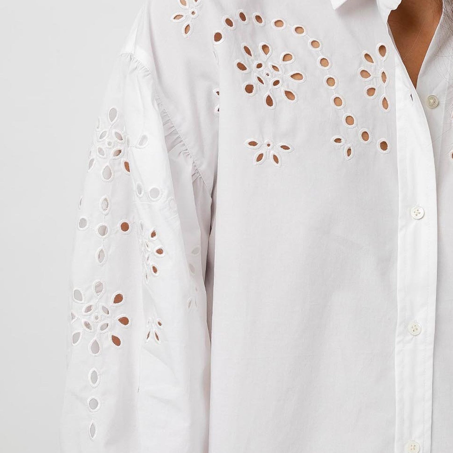 - Alister - Lace Embroidered Shirt - White