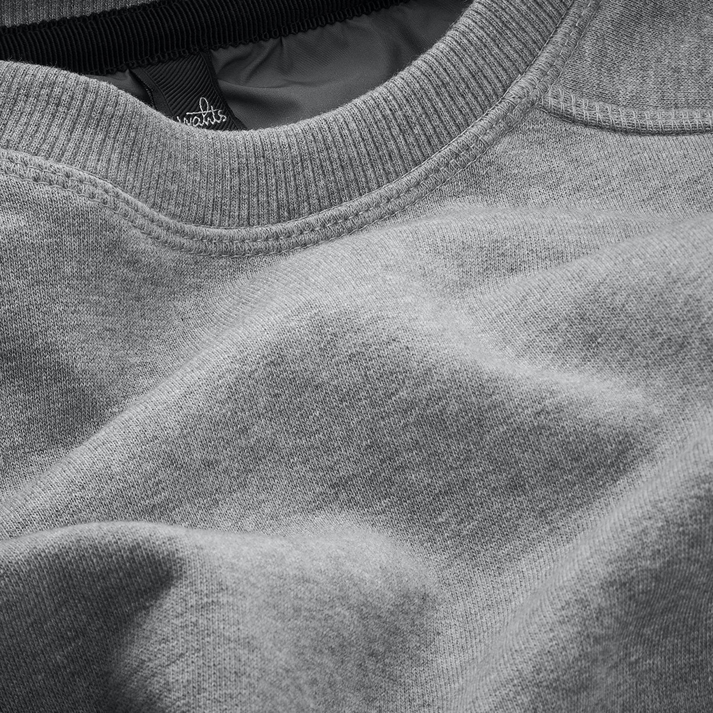 - Moore - Crew Neck Sweater - Grey Melange