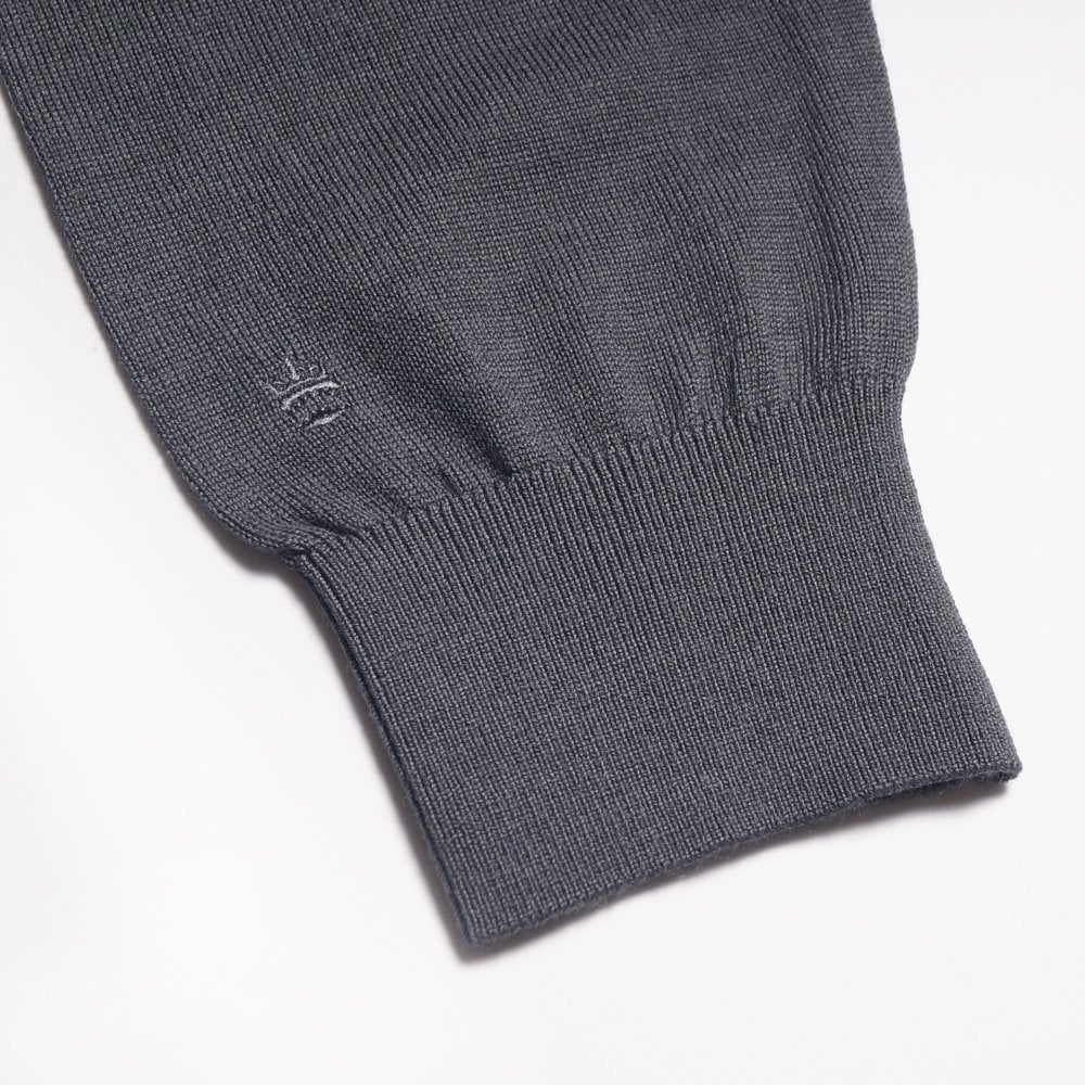 Merino Crew Neck Knit Sweater - Grey