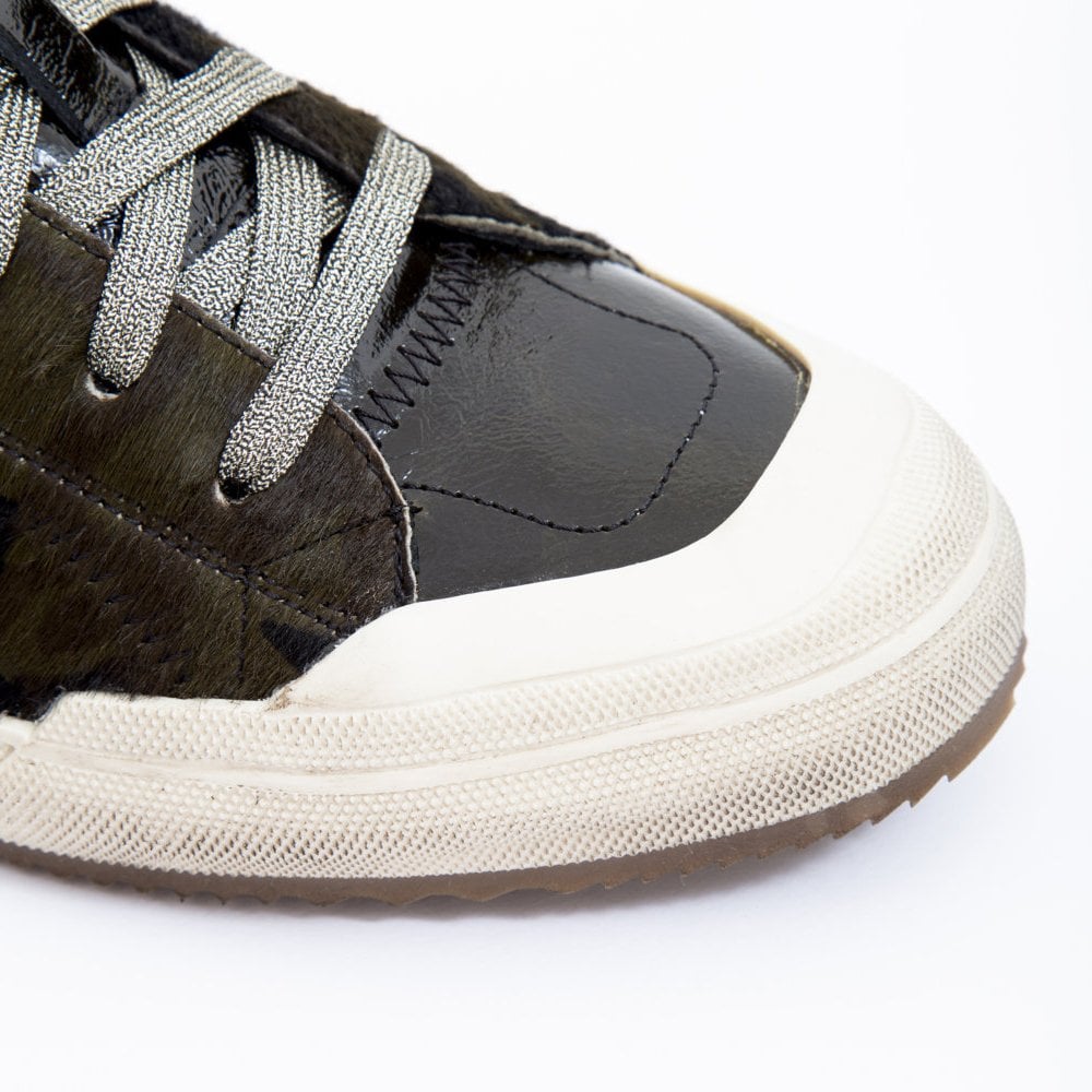 - Walu - Camo Sneaker - Khaki