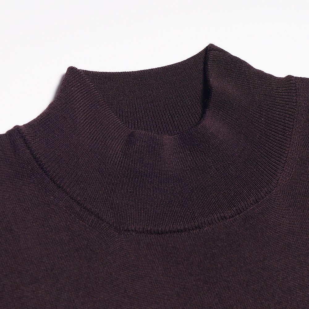 - Wool Turtleneck Pullover - Burgundy/Brown