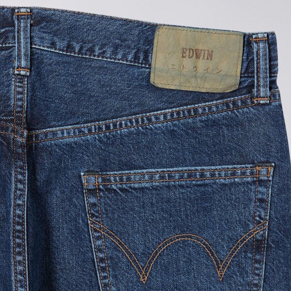 - Slim Tapered Jeans - Blue Akira Wash