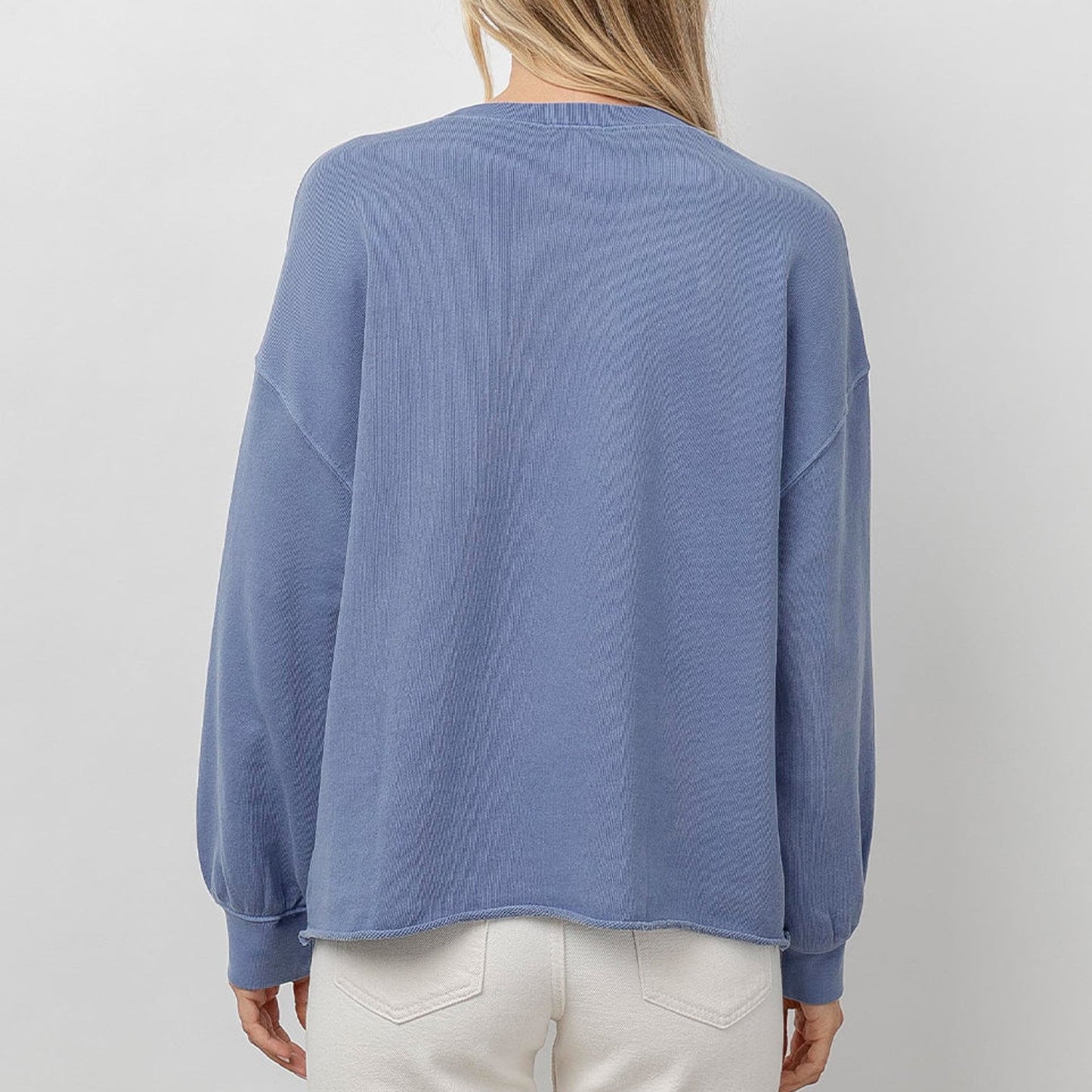 - Signature Sweatshirt - Washed Indigo