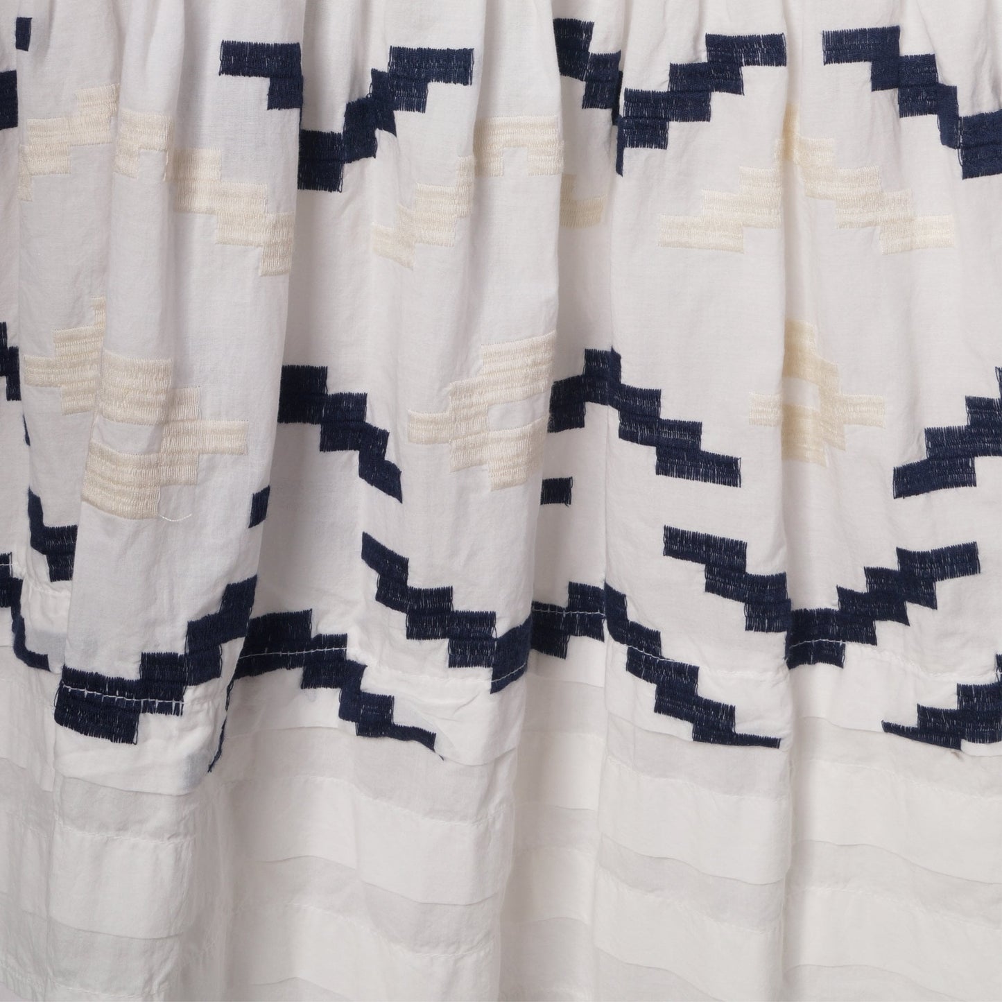 - Rhombus Embroidered Sleeveless Maxi Dress - White/Blue Navy