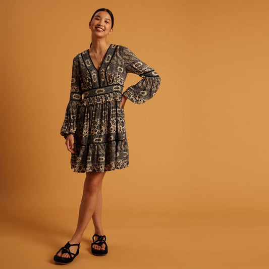 - Robert Dress - Night