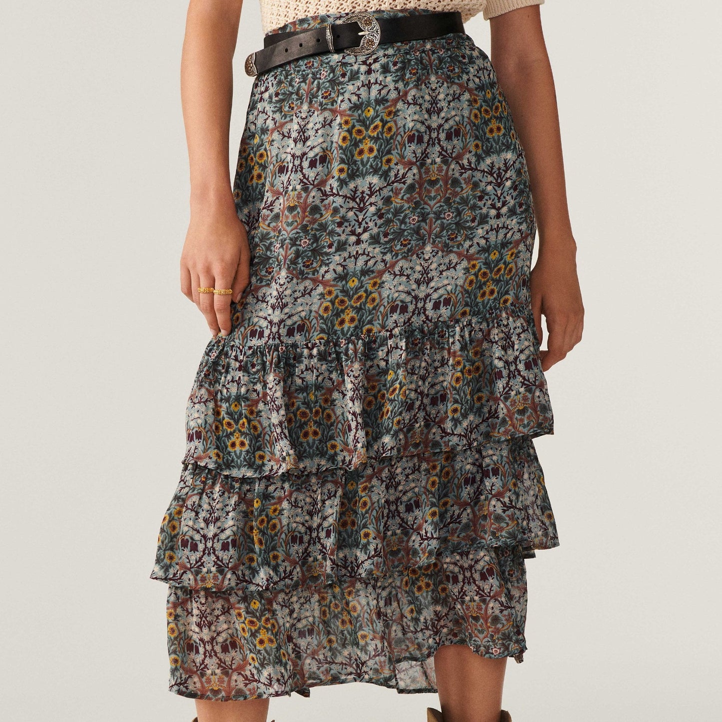 - Paula Skirt - Almond