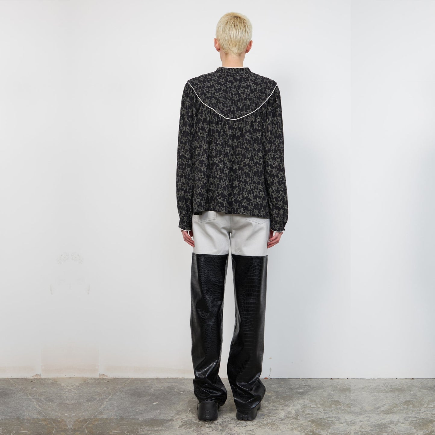 - Emalie Top - Black Starlight