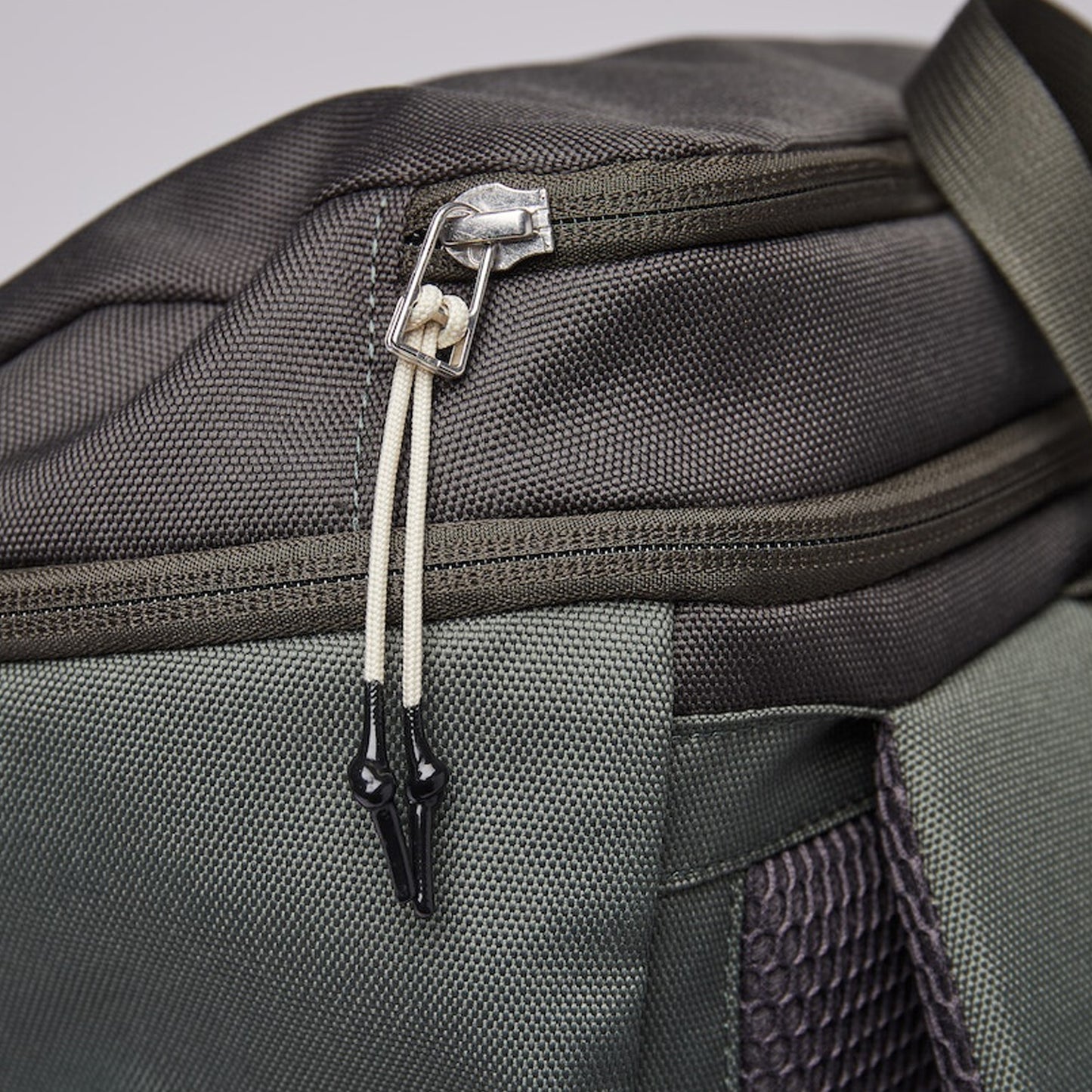 - Sune Backpack - Multi Green