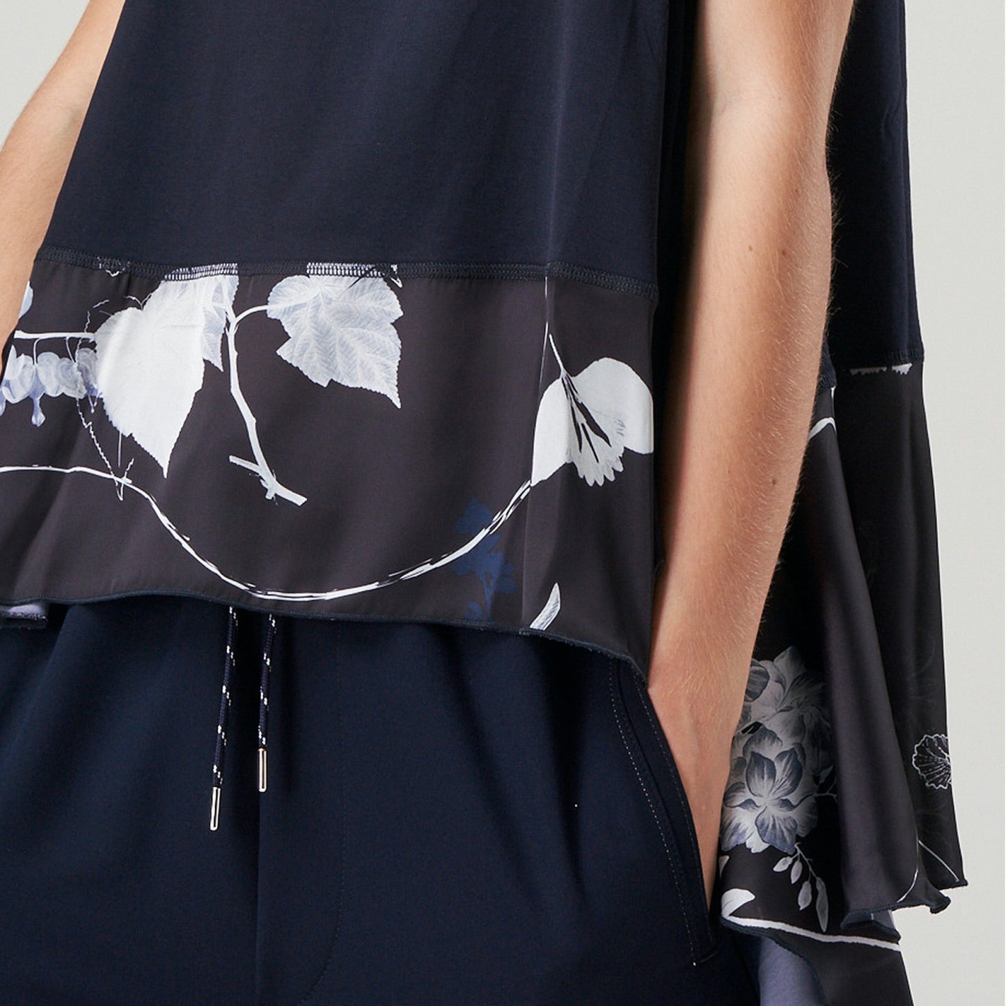 - Heatwave Top - Navy