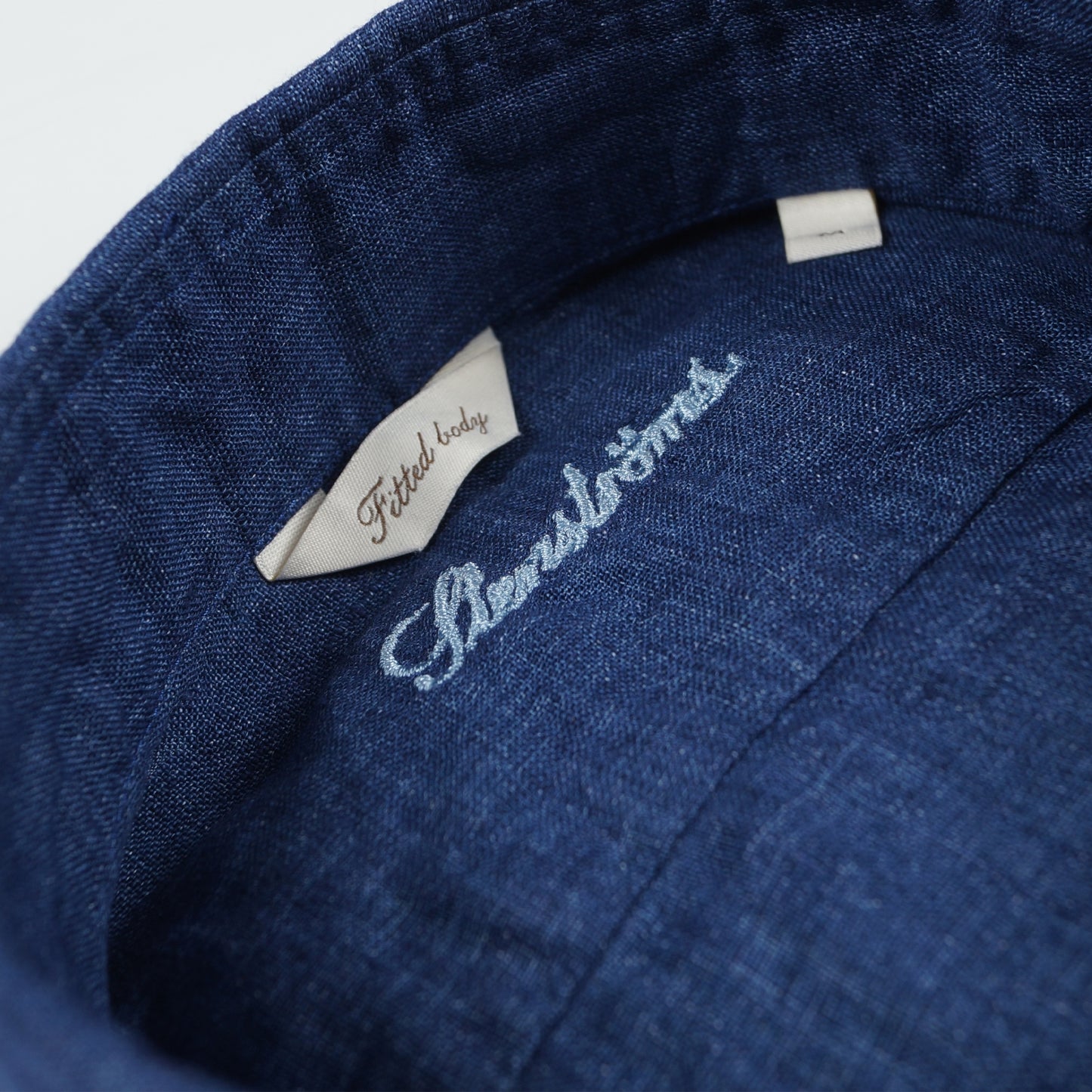 - Fitted Body Linen Shirt - Navy