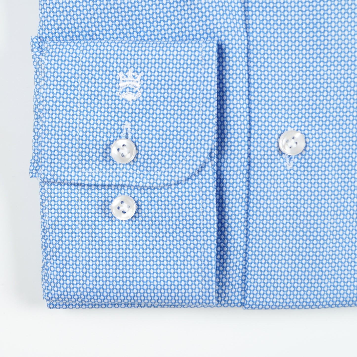 - Bari Cut Away Collar Jacquard - Blue/White