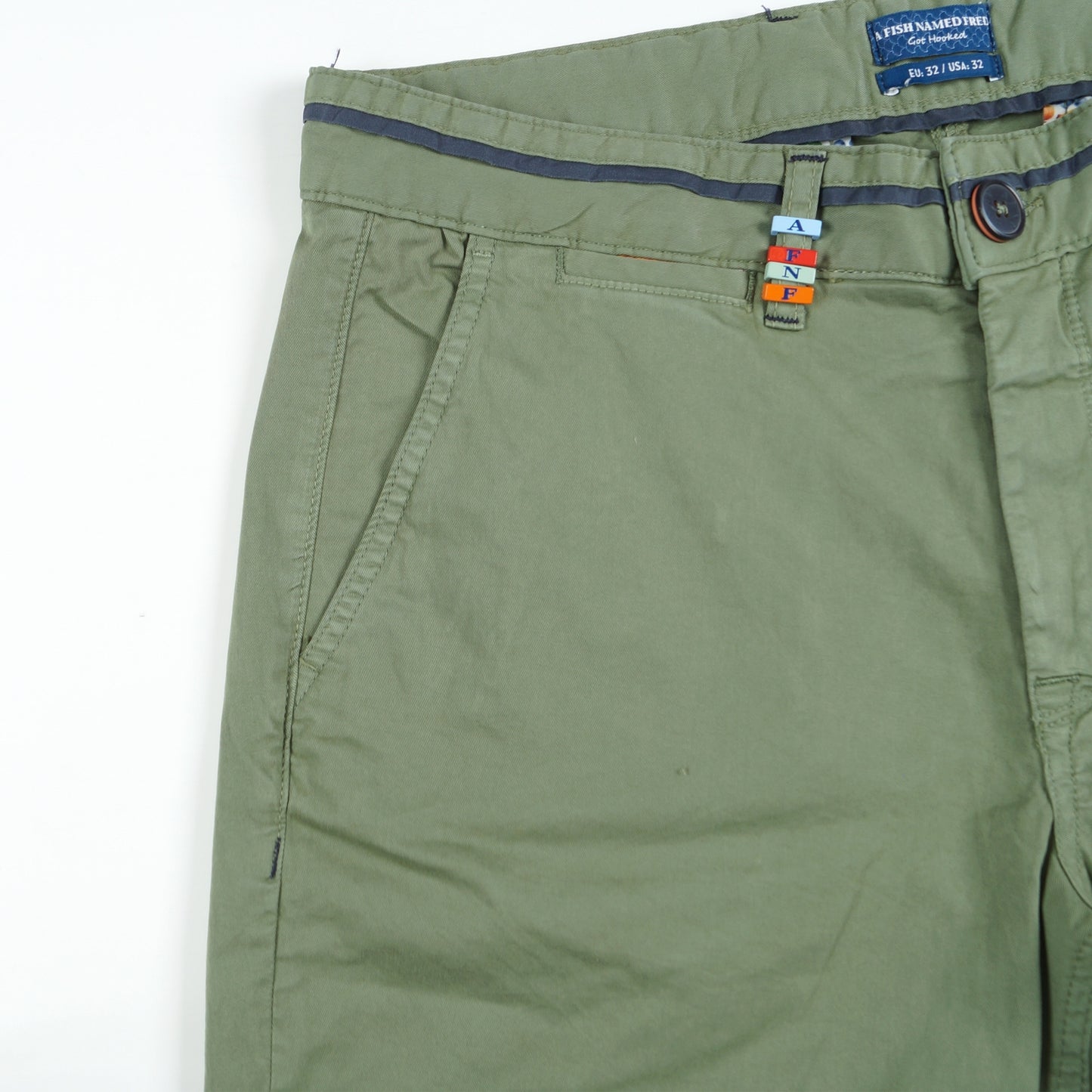 - Peached Twill Shorts - Thyme