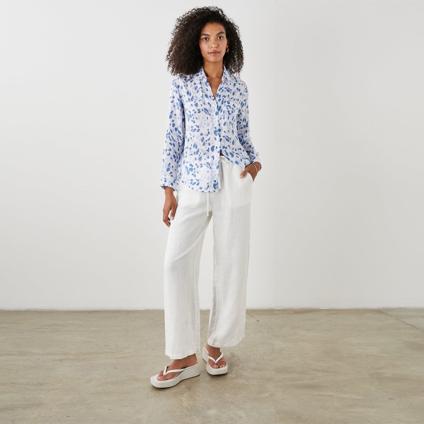 - Ellis Shirt - Blue Spotted