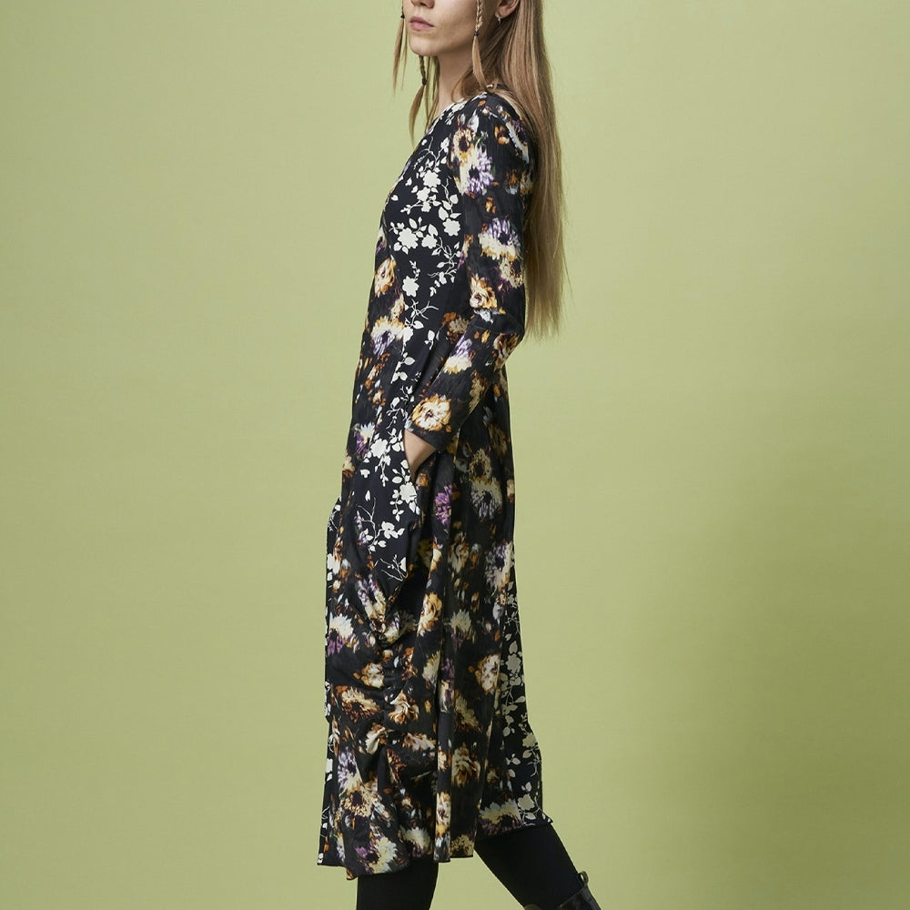 At-Length Dress - Black