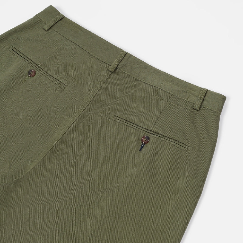 - Twill Military Chino - light Olive