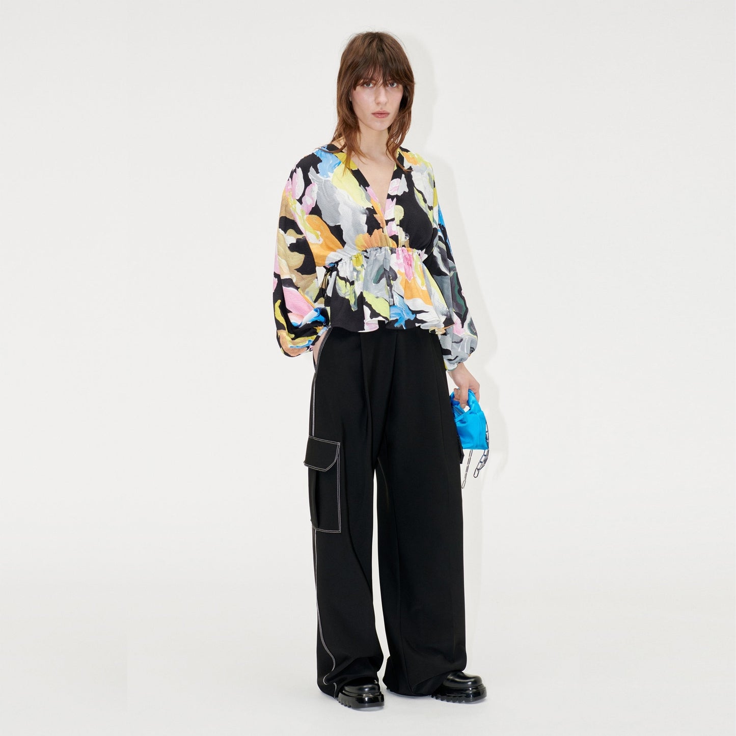 Toni Top - Artistic Floral