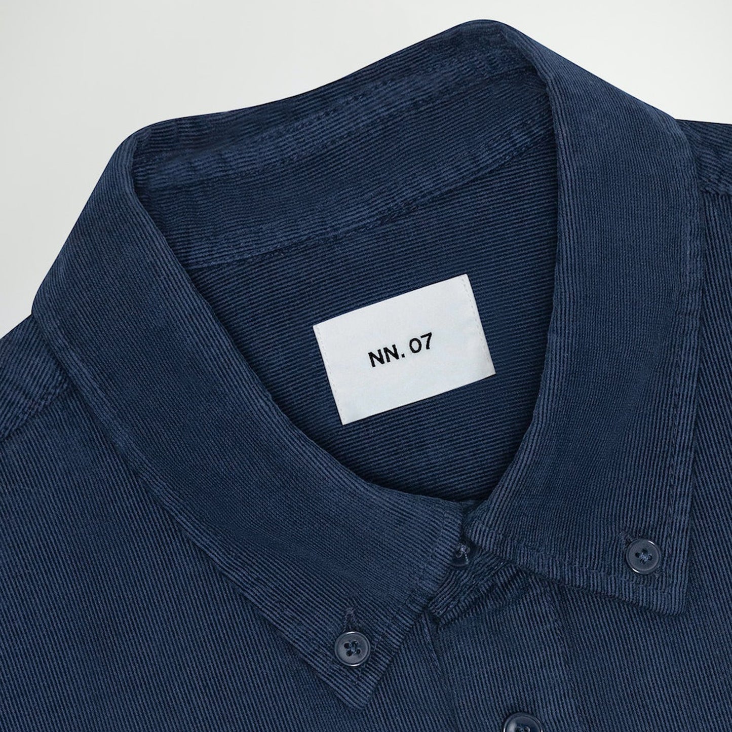 - Arne Corduroy Shirt - Navy/Blue