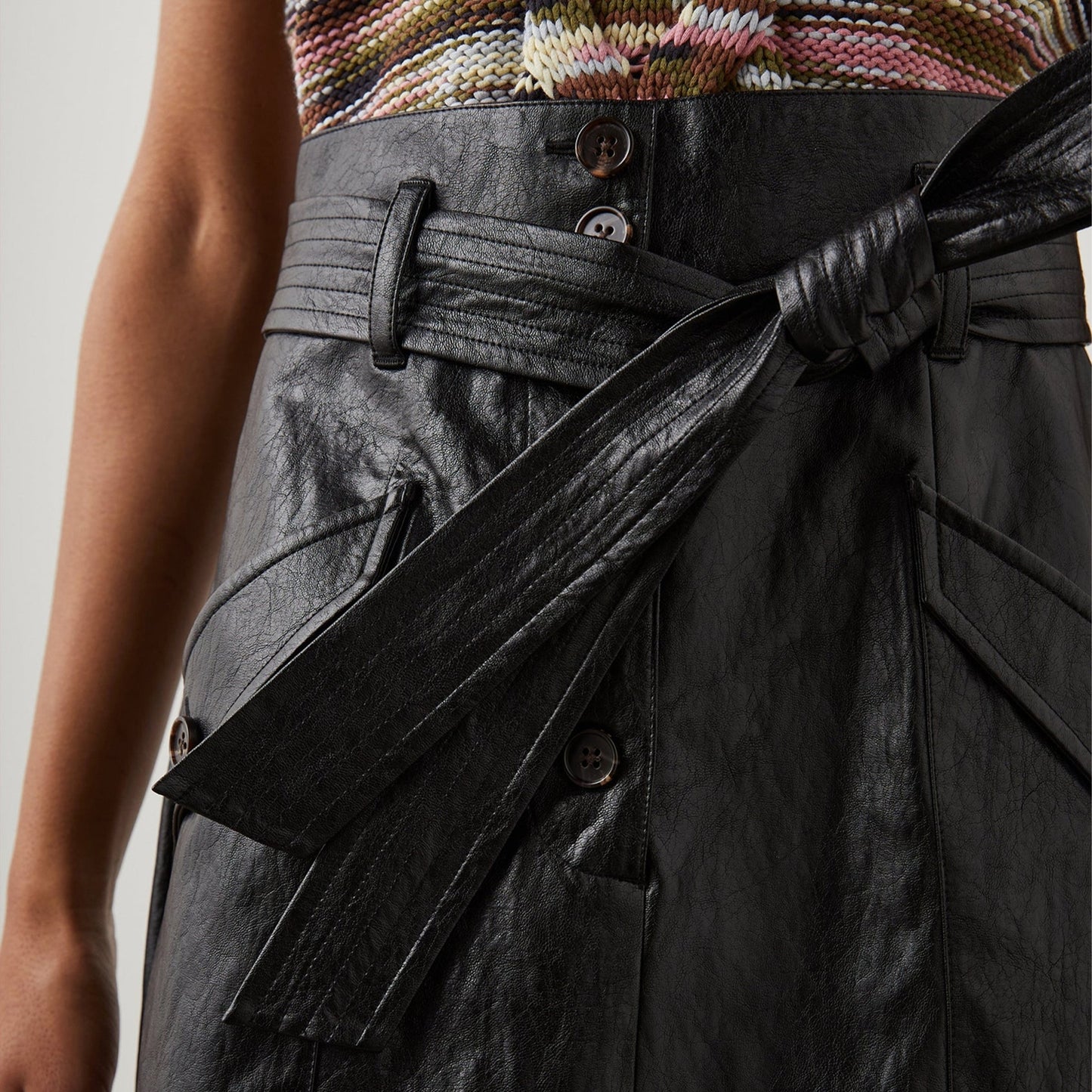 - Edem Skirt - Black