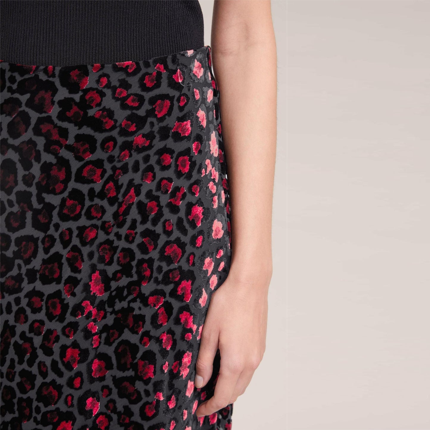 - Scarlett Devore Bias Cut Skirt - Red Leopard Devore