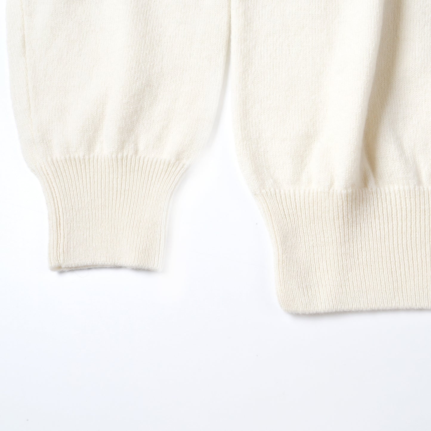 - Wool Cashmere Crew Neck Knit - Cream