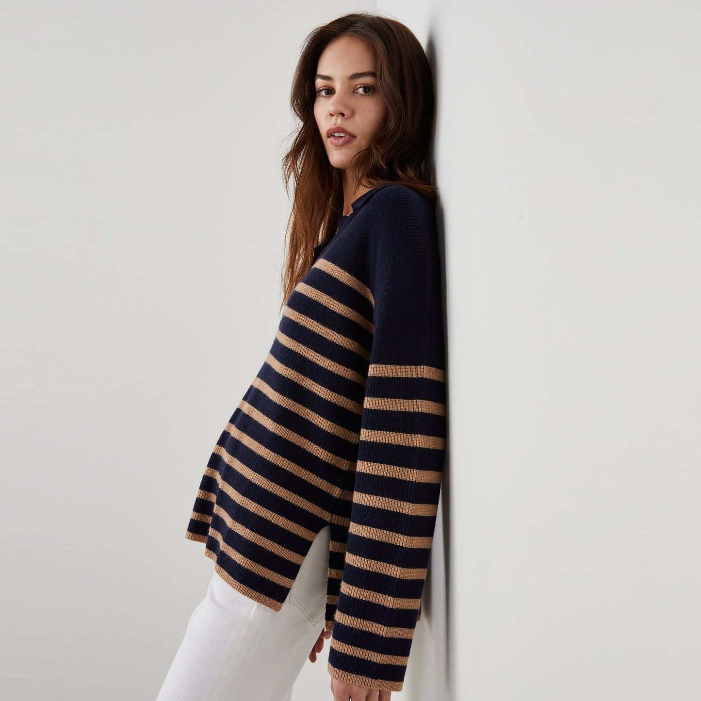 - Harris Sweater - Camel Navy