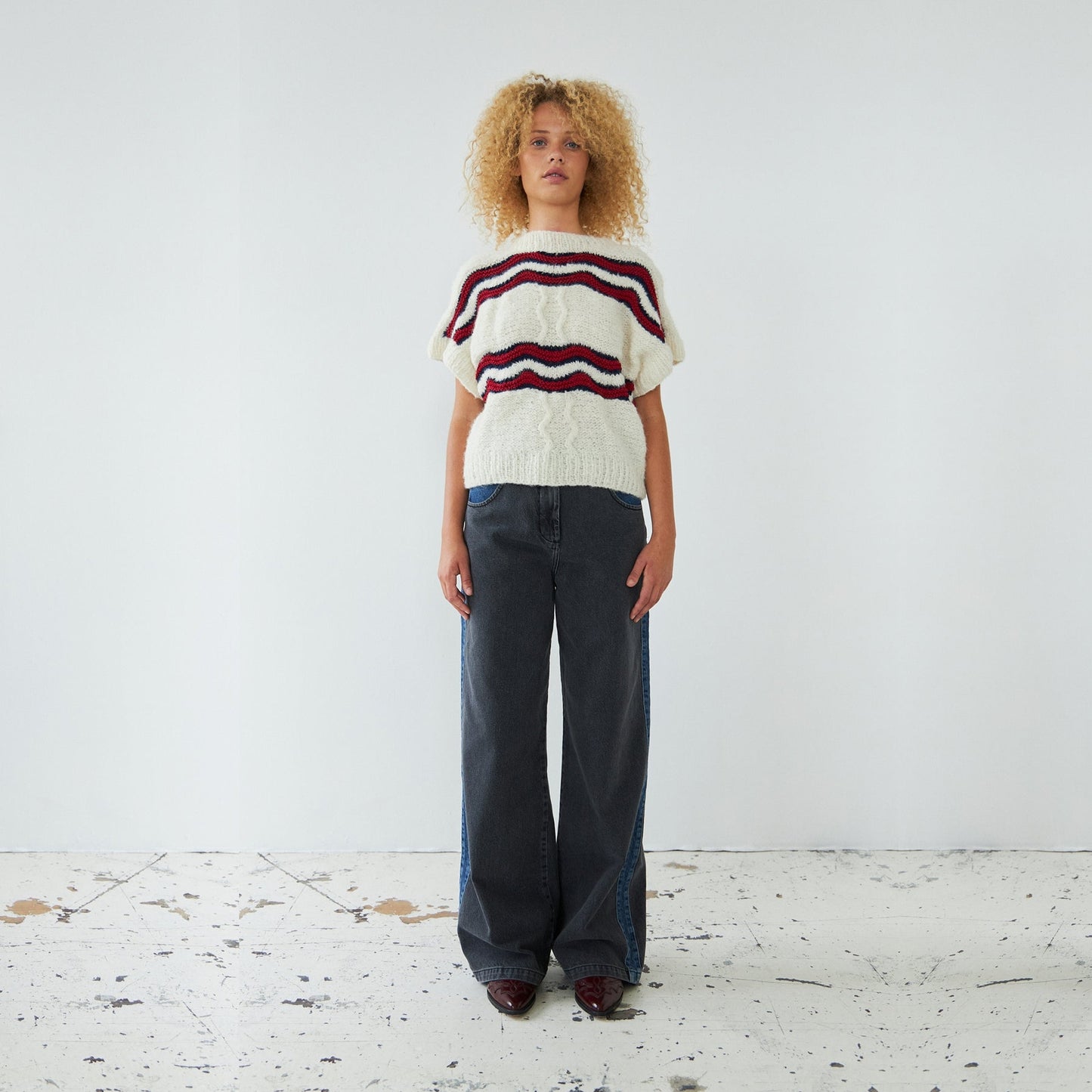 - Fione Handcraft Vest - Creme