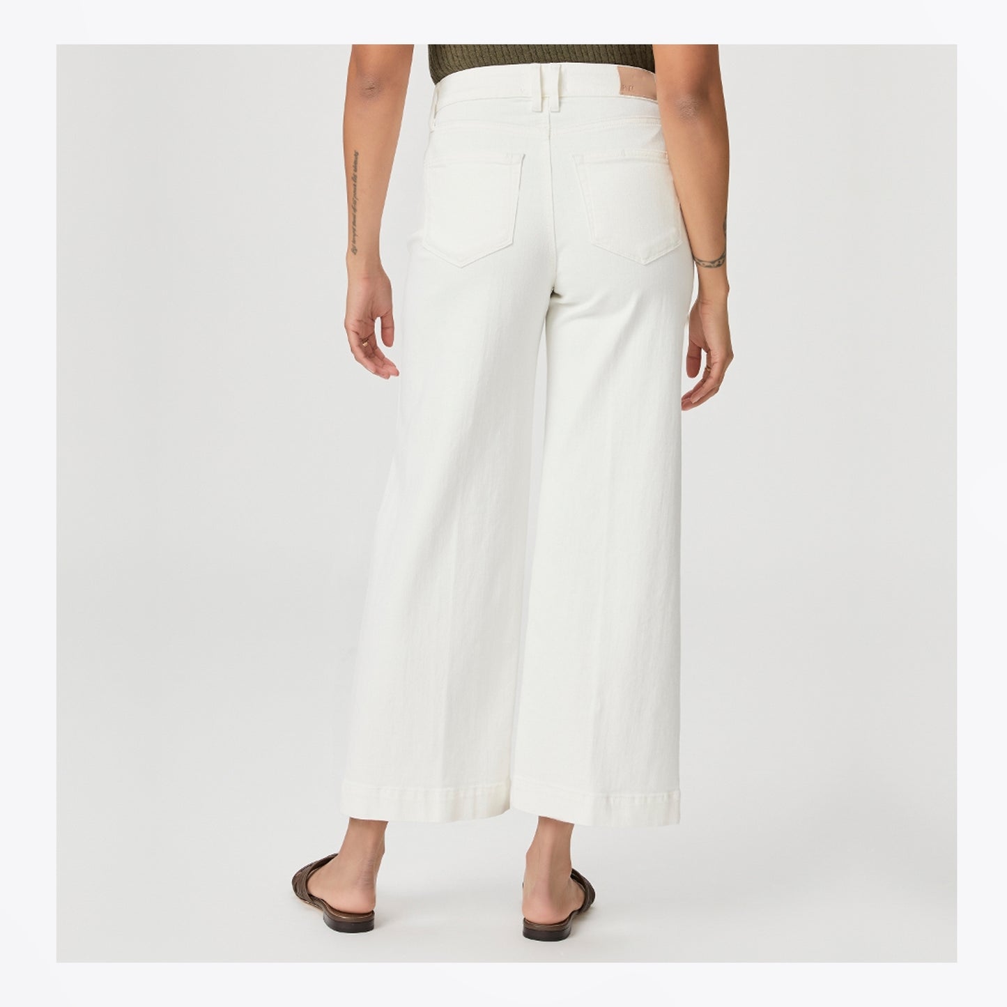 - Anessa Jeans - Light Ecru