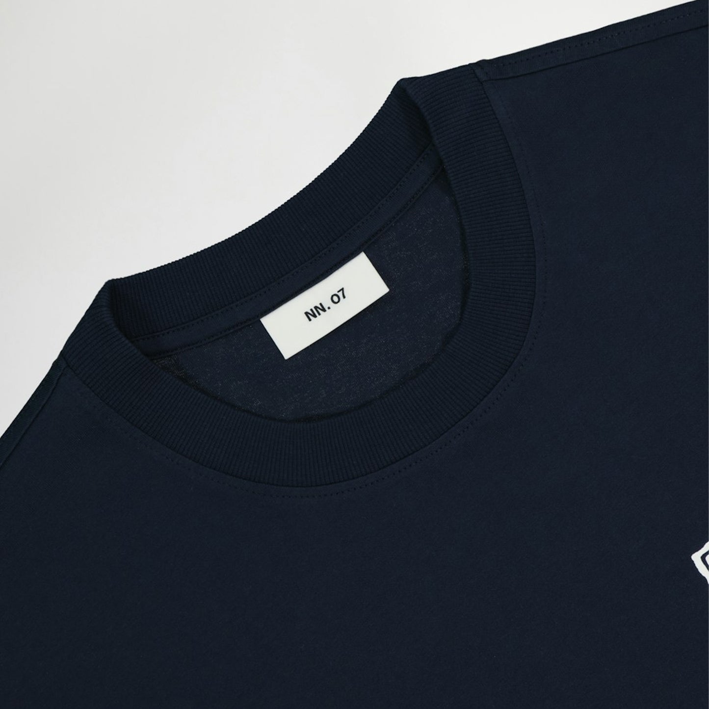 - Adam Print T-Shirt - Navy