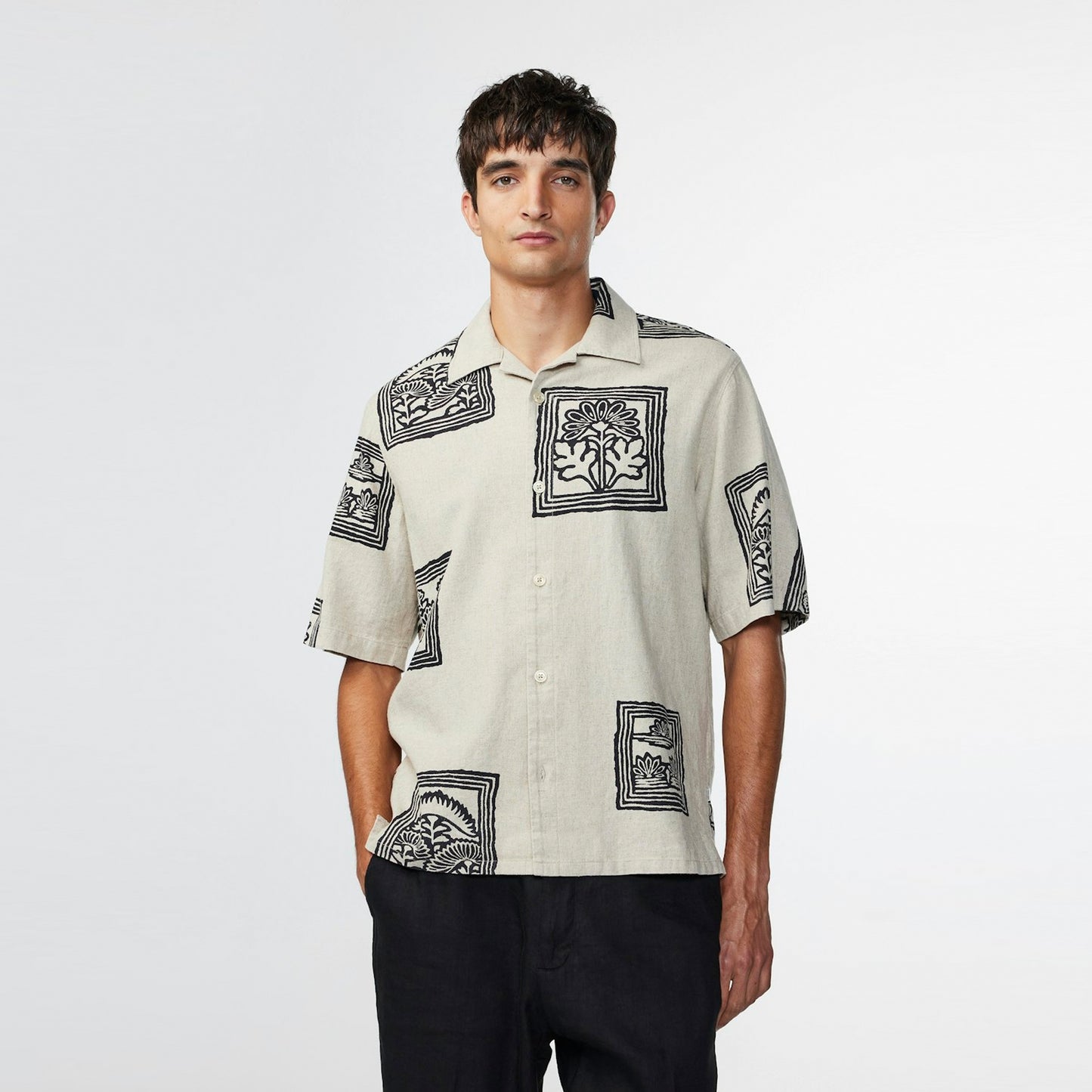 - Ole Print Shirt - Oatmeal
