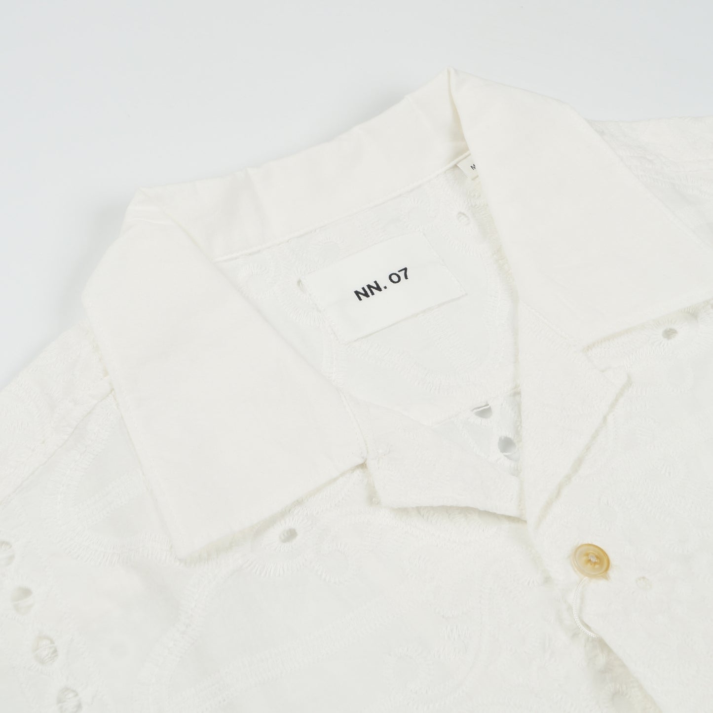- Julio Embroidery Shirt - White