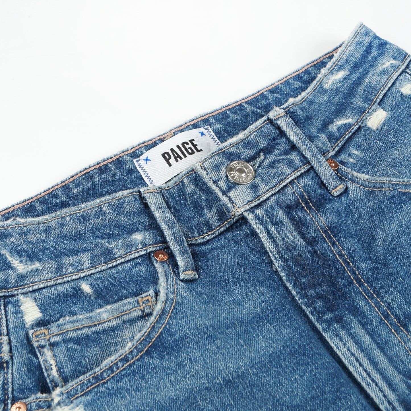 - Anessa Raw Hem - Le Club