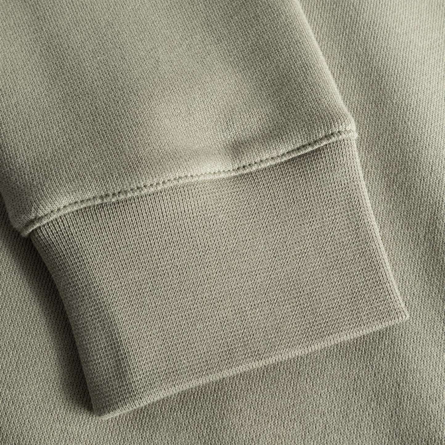 - Vagn Slim Org Sweatshirt - Clay