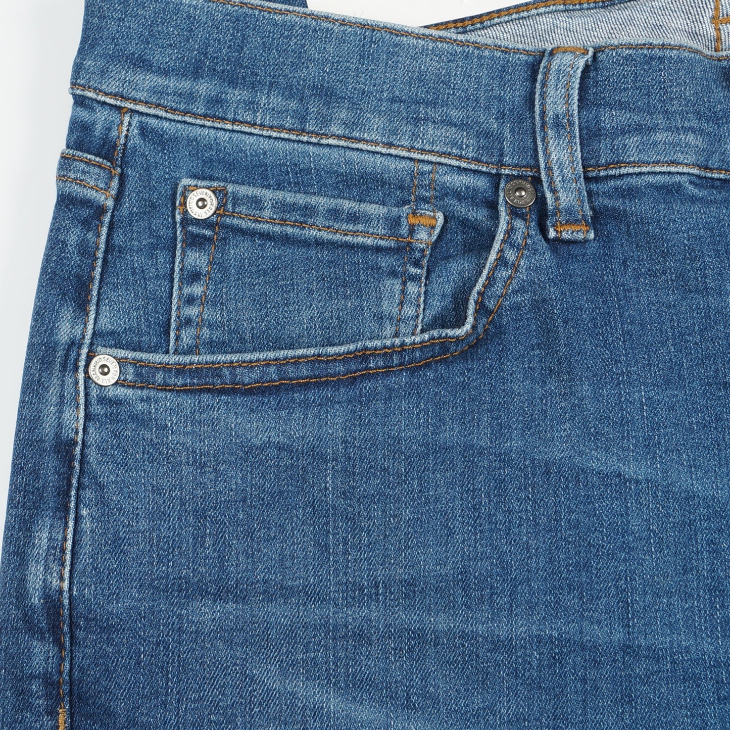 - Slimmy Tapered Jeans - Mid Blue