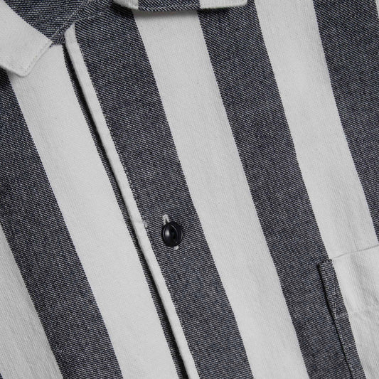 - Malick Shirt - Navy/Ecru