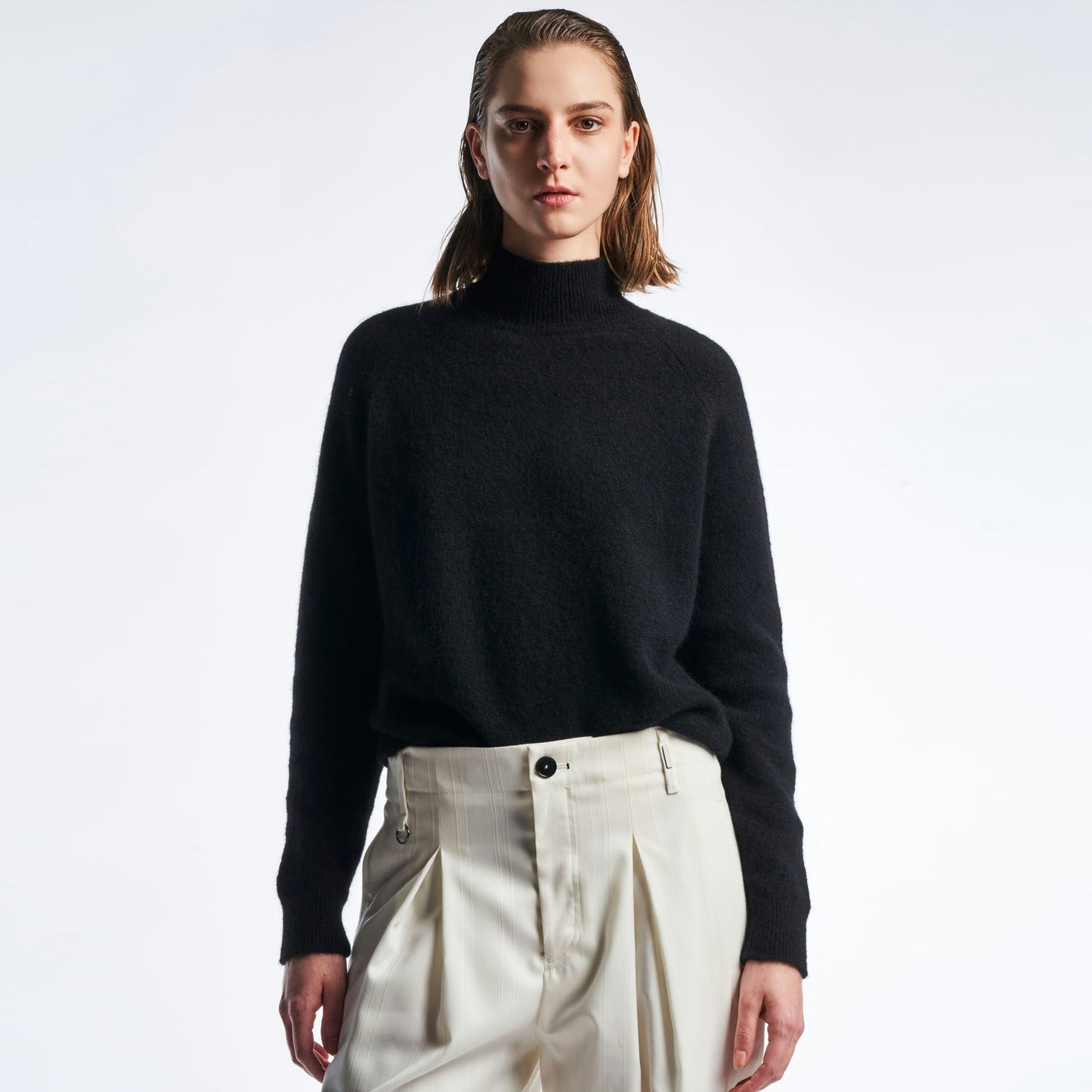 - Wind Up Knitted Sweater - Black